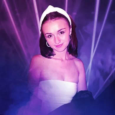 Suzy Diminno - JR VIP Marketing Host