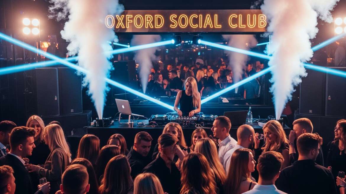 Oxford Thursdays, Where the City Resets After Dark
