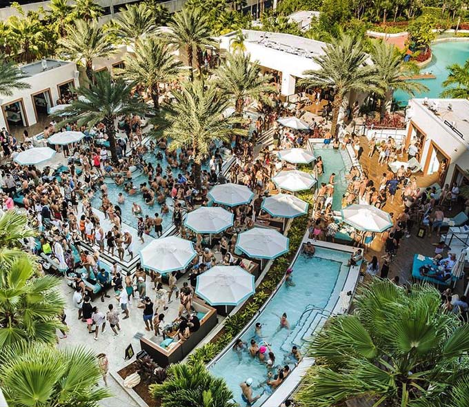 Oasis Dayclub at Hard Rock Hotel