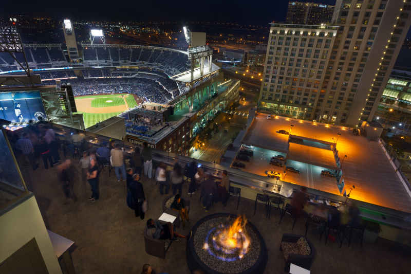 Altitude Sky Lounge with Skyline Sips and Ocean Breezes
