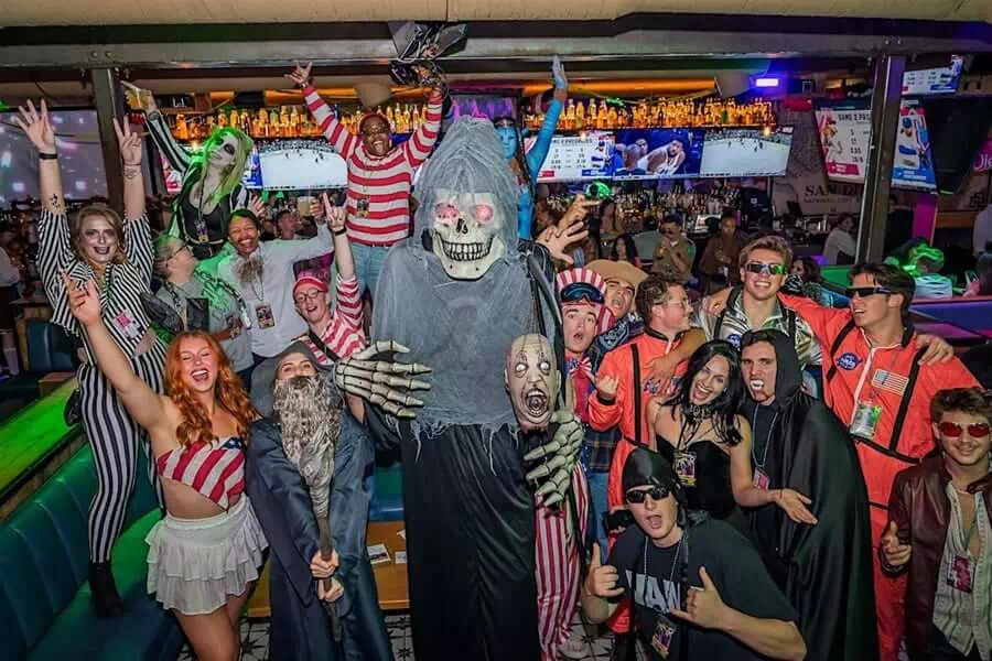Cirque Nocturne at Hard Rock Hotel – San Diego Halloween