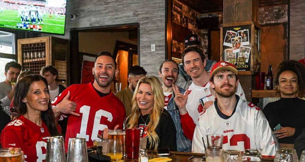 Game Day Gatherings for Fans in Local Sports Bars