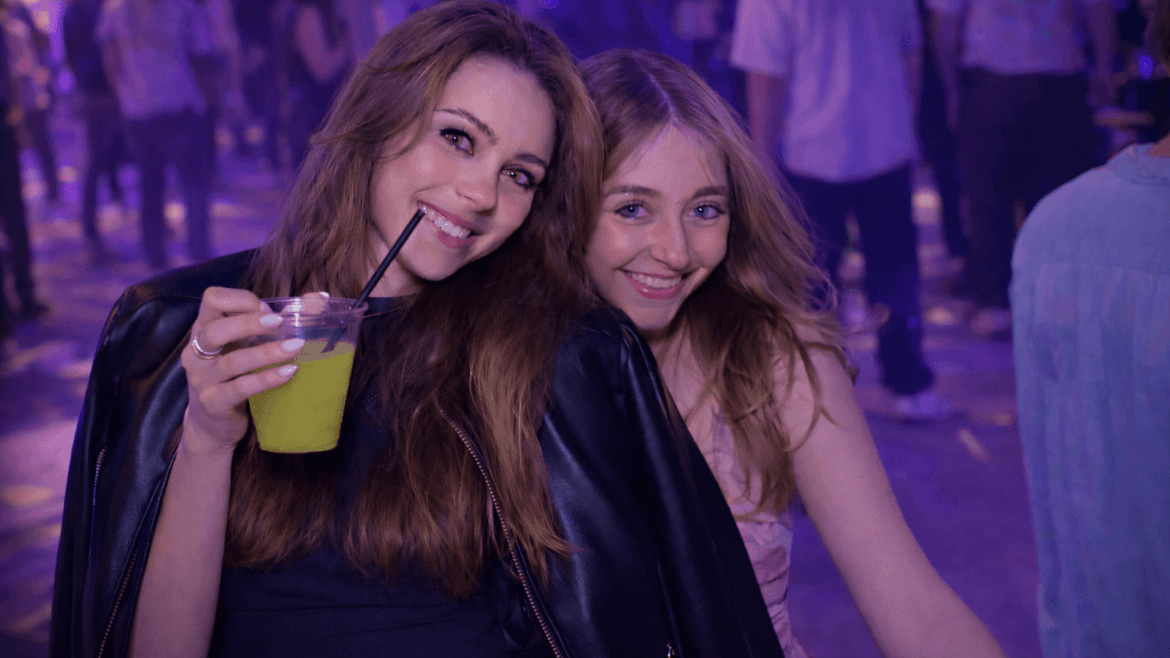 A Y2K Night and Electric Energy Took Over at Lair